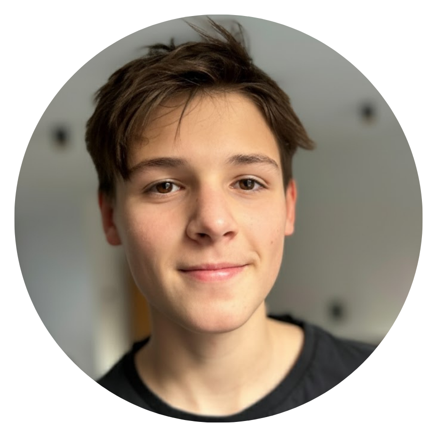 Simon Bringezu Portrait